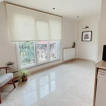 아파트 Sariyer Luxury Seaside Dublex By Bosphorus